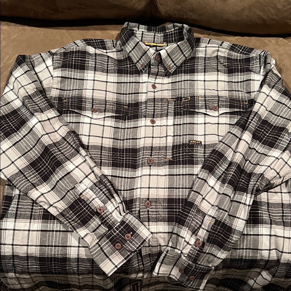 Ariat Men's Black and White Checkered Shirt